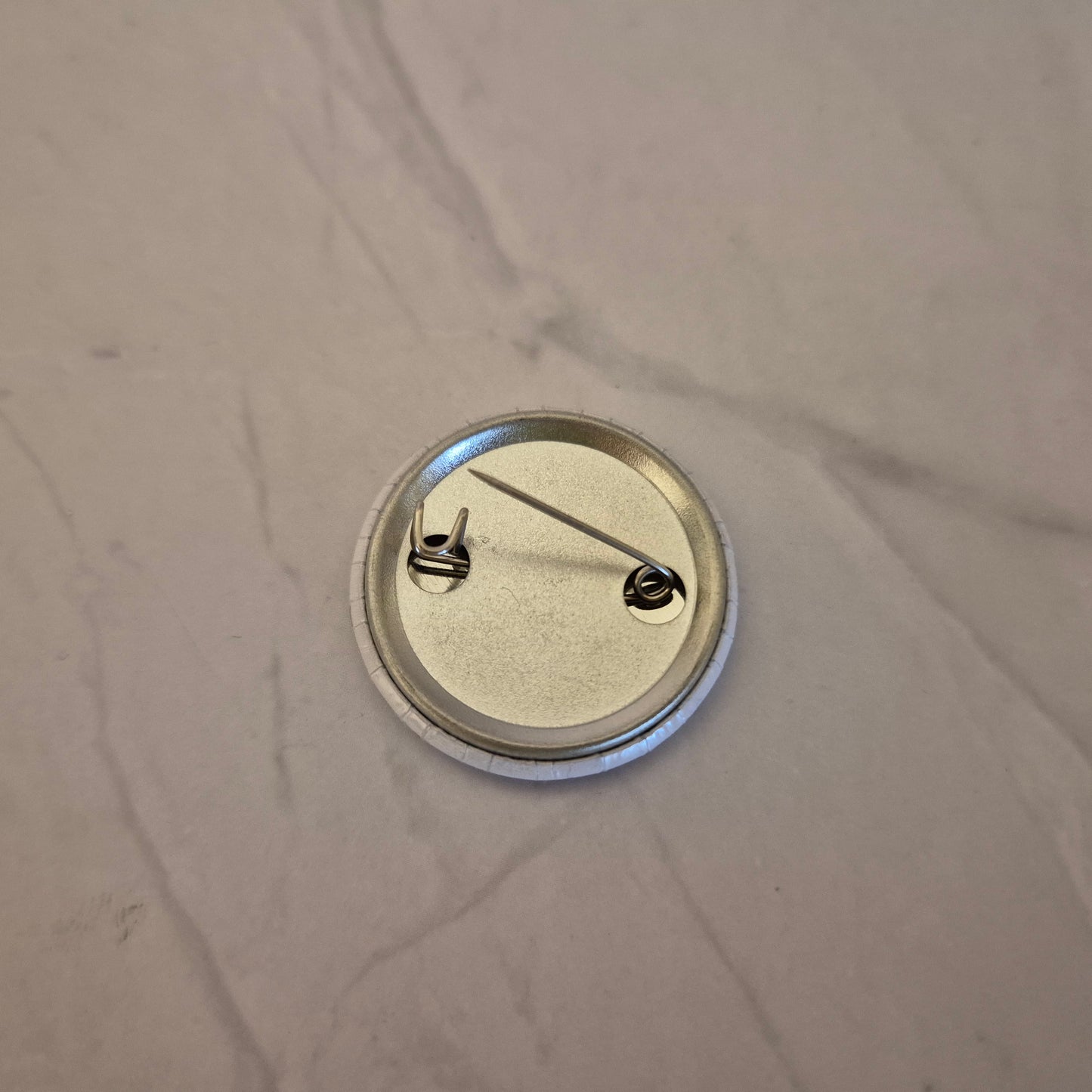 Event pin button