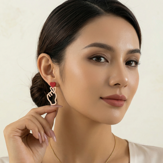 Heart-Shaped Love Gesture Earring
